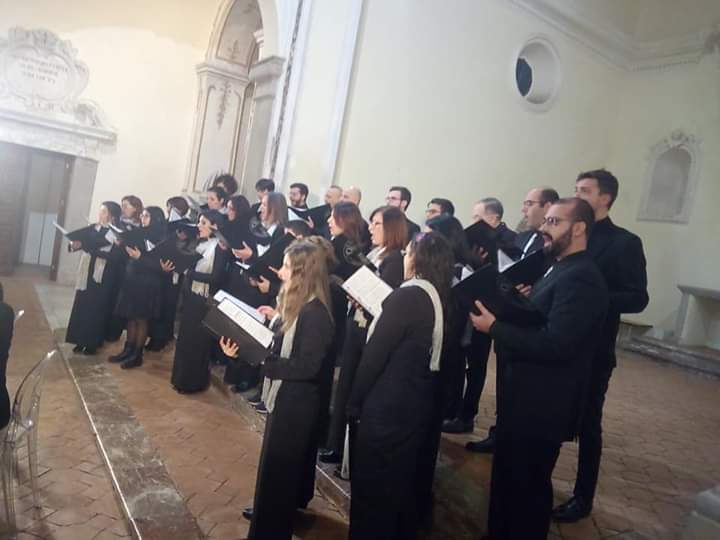 Barcellona PG. Il Coro Polifonico “Ouverture” riscuote unanimi consensi nel concerto “Giubilaeum” 