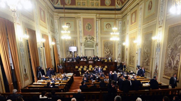 Regione. Ars, 9 deputati a Micciché: “Continuare attività parlamentare ma in teleconferenza”