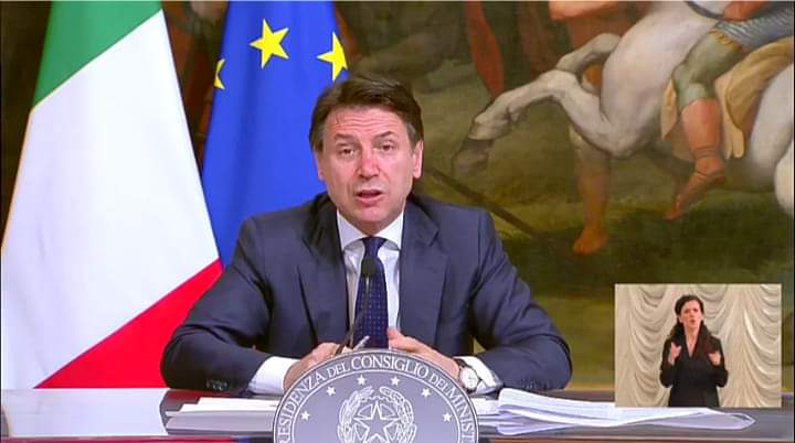 Roma. Conferenza il premier Giuseppe Conte: “Varate nuove sanzioni, è falso che emergenza andrà oltre 31 luglio”