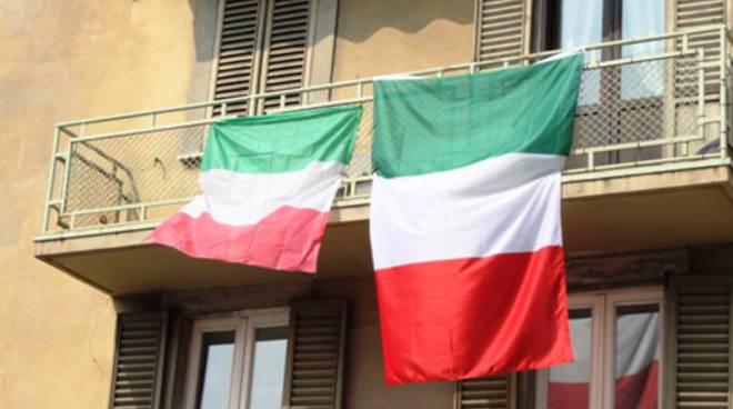Emergenza Coronavirus. Vox Italia: “Sventoliamo tricolore da nostre finestre e balconi. Segno di orgoglio nazionale”