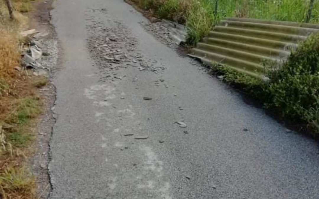 Barcellona PG. Amianto in Via Battifoglia, Legambiente: “Si continua a sversare eternit nell’indifferenza”