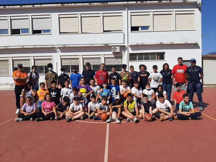 Barcellona PG. “Festa dello Sport” alla Secondaria di 1° grado “Foscolo” a chiusura progetto “Scuola Attiva Junior”