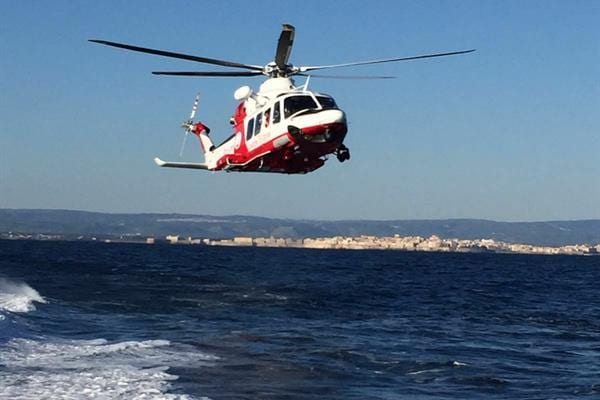 Milazzo. Disperso sottoufficiale in mare, ricerche senza sosta con elicotteri militari