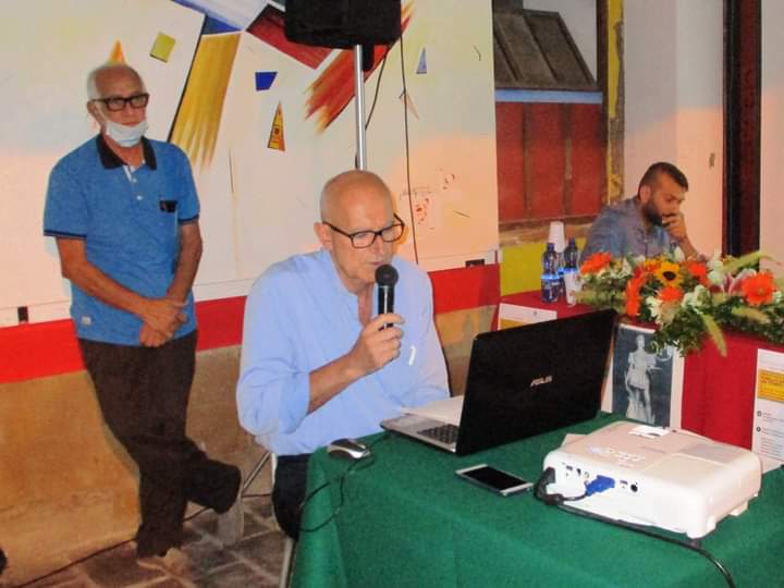 Barcellona PG. Presentato con successo il libro “Turillo Sindoni, un tempo scultore di fama mondiale” di Simone Cardullo e Massimo Sindoni