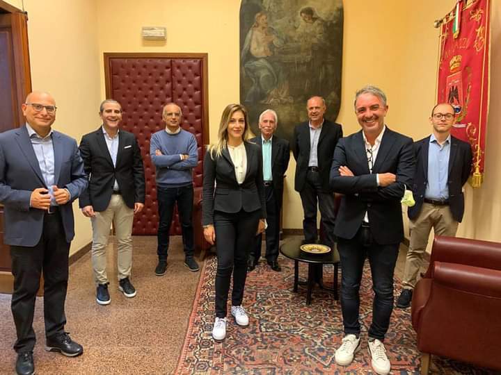 Milazzo. La Giunta comunale presieduta dal Sindaco Midili. I profili degli Assessori