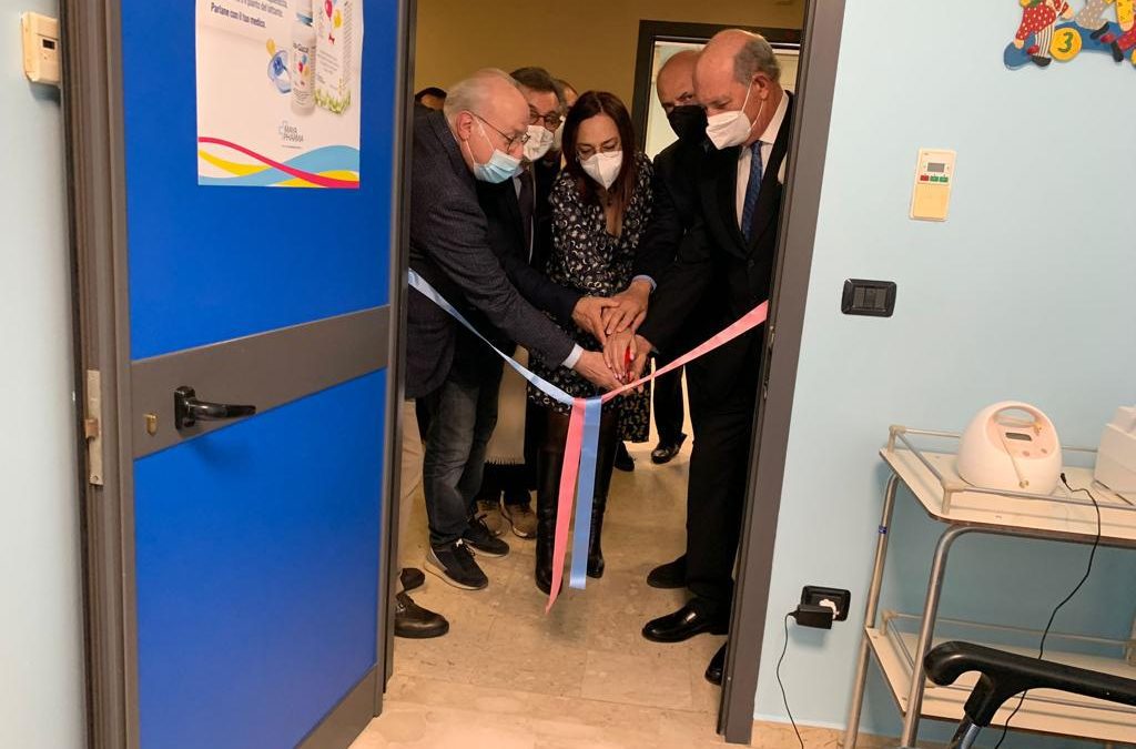 Milazzo. All’Ospedale Fogliani il Rotary Club dona “lactarium”
