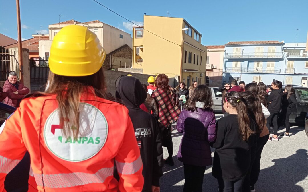 Barcellona PG. “Club Radio C.B. ODV”, prove evacuazione rischio sismico in scuole e via a tesseramento 2023