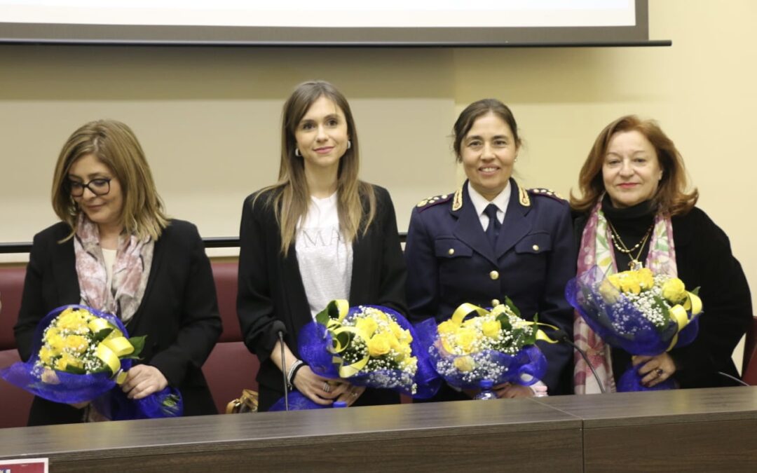 San Filippo del Mela. Istituzioni a convegno per la violenza sulle donne: “si insegni a scuola l’antiviolenza”