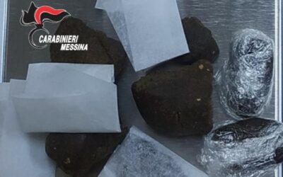 Milazzo. Trovato con dosi di hashish al centro, giovane arrestato