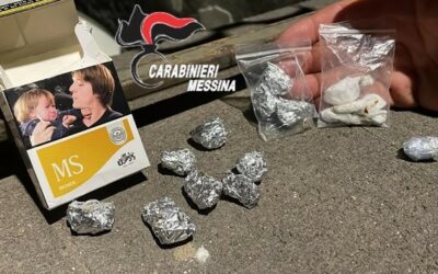 A Taormina, Giardini Naxos e Letojanni, scattano 9 denunce per cattivo stato conservazione prodotti ittici e scovate dosi di droga in spiaggia