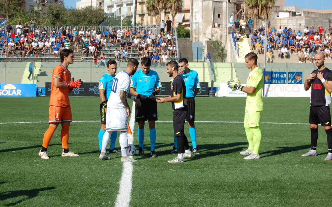Calcio. Nuova Igea Virtus sconfitta amara a Siracusa, giallorossi sprecano nel finale