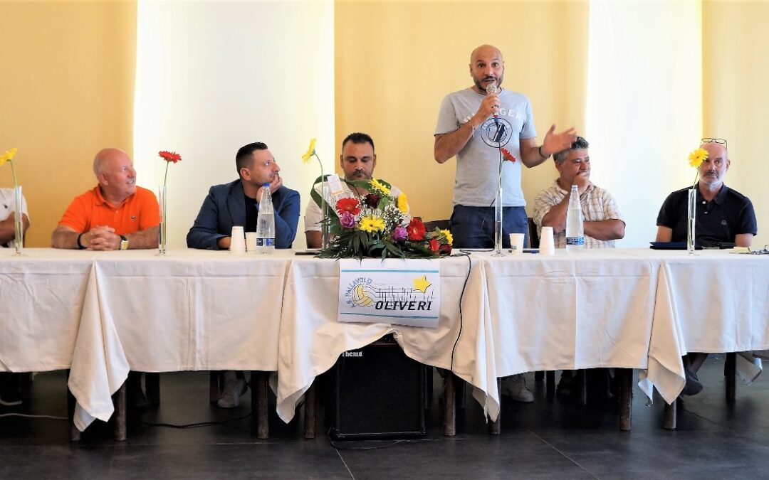 La pallavolo Oliveri presenta staff e obiettivi