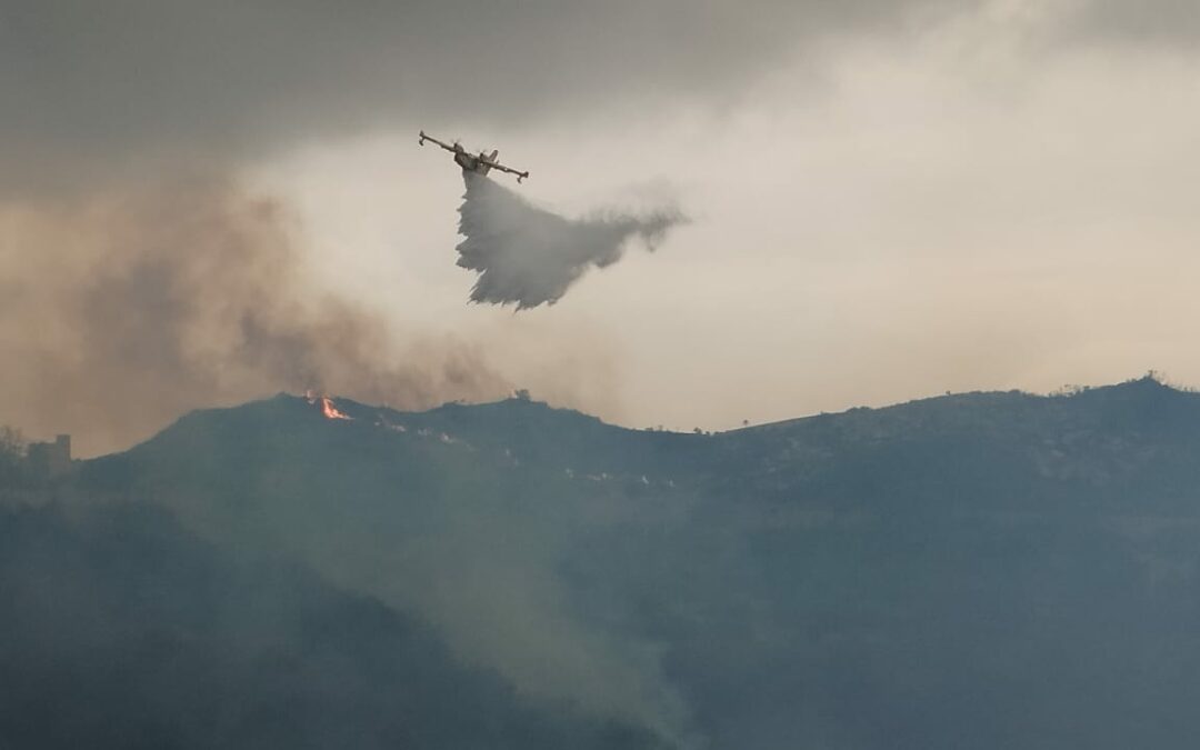 Incendi Sicilia. Situazione infernale: grande paura a Roccavaldina e San Pier Niceto