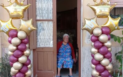 Barcellona PG. Sorrisi e gioia per i 101 anni di Carmela Valenti: “Donna forte, vera ‘bersagliera’”