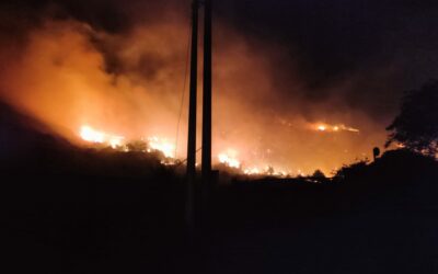 Gioiosa Marea, Condrò e San Pier Niceto a fuoco. VdF: “Dopo 30 ore di operazioni spegnimento, situazione migliorata”