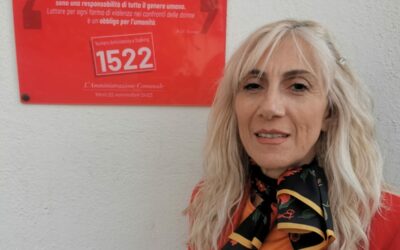 Merì. L’Amministrazione dona targhe nei plessi scolastici