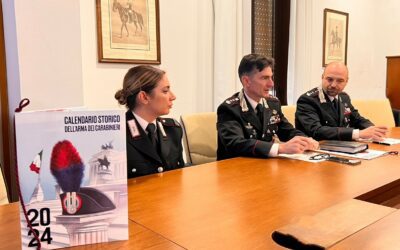 Il Calendario Storico Carabinieri, presentato da Amadeus con contributi Gramellini e Pininfarina, e prodotti editoriali del 2024