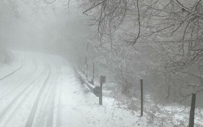 Emergenza neve, in azione squadre di intervento Città Metropolitana di Messina su SP 168 Caronia-Capizzi