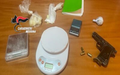 Nascondeva in casa droga e pistola, 51enne arrestato per detenzione clandestina armi e sostanze stupefacenti