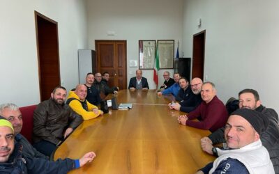 Milazzo. Sinergie con territorio a difesa dei servizi per i cittadini, Midili incontra rappresentanti del Coordinamento dell’indotto Raffineria
