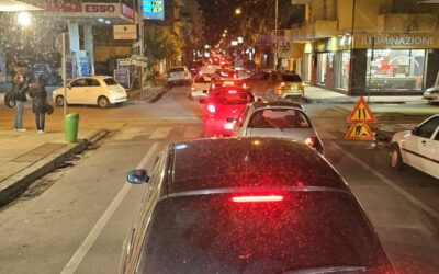 Barcellona PG. Traffico in tilt per il passaggio carri allegorici verso Merì, monta la protesta