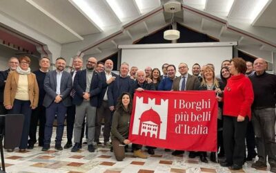 Il Sindaco Bertolami e il Vicesindaco Buemi rappresentano Novara di Sicilia all’Assemblea Regionale de “I Borghi più belli d’Italia”