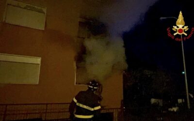 Barcellona PG. Incendio in casa in via Caduti di Nassiriya