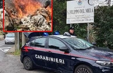 San Filippo del Mela. Da fuoco a cumulo di rifiuti: in fiamme due auto in sosta, 30enne arrestato