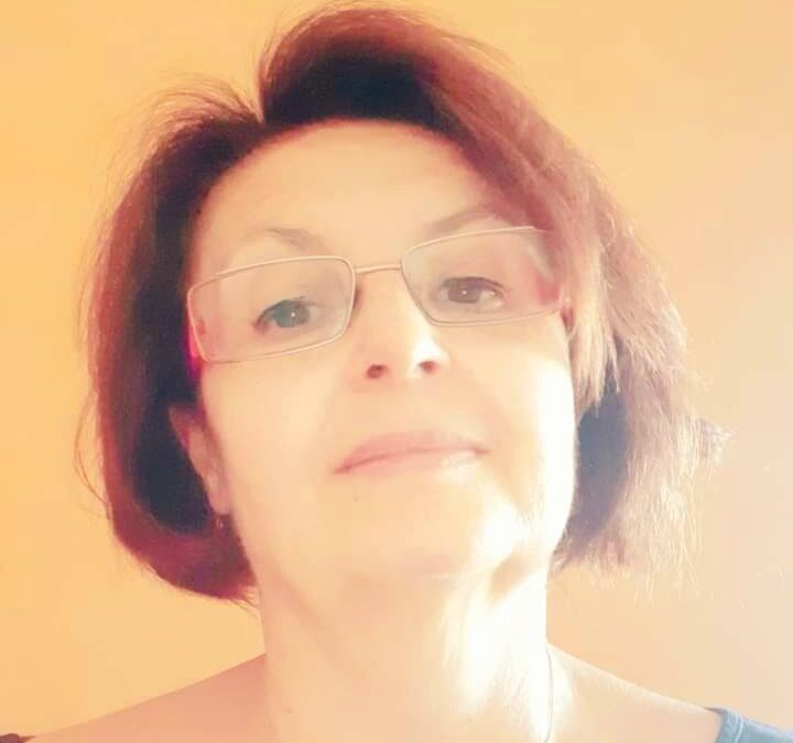 Barcellona PG. L’IC “Bastiano Genovese” ricorda l’indimenticabile Rosita Dell’Aglio con un evento tra arte, musica e parole