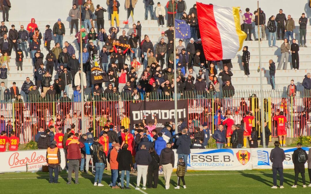 Calcio – Serie D. La Nuova Igea Virtus ipoteca la salvezza, 2-1 alla Vibonese: magia nel finale di Longo