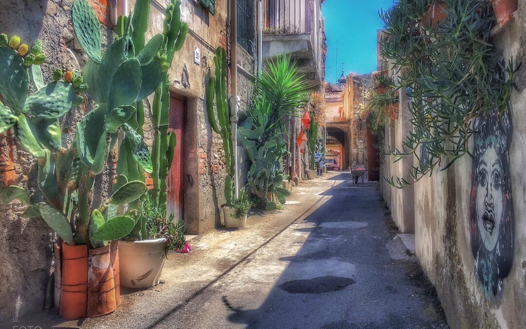 Barcellona PG. L’evento “C’era una volta… un Pozzo” con il Network delle Associazioni Culturali nel vicolo più antico della città 