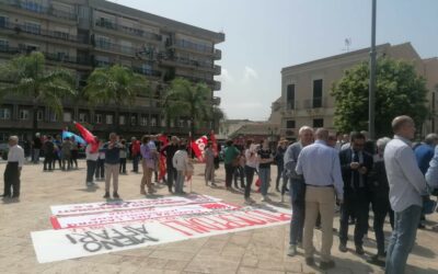 Milazzo. In 500 alla manifestazione per la Salute Pubblica “Più ospedali, meno affari!”