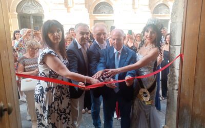 Noto. Grande successo per la I Biennale Internazionale d’Arte organizzata da Roberto Guccione e presentata da Valerio Martorana
