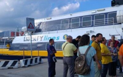 Messina. Modifica degli orari degli aliscafi per Reggio Calabria: vibranti proteste dei pendolari