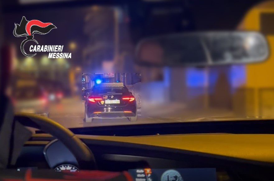 Aggressione di giovani extracomunitari davanti ad un locale: un denunciato e due ricercati