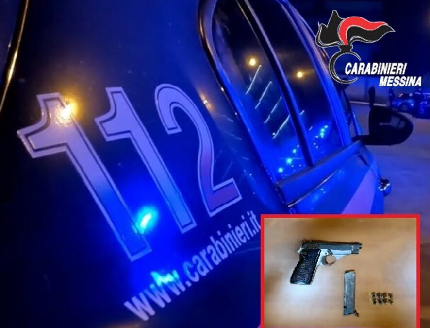 Non si ferma all’alt e in fuga getta la pistola da finestrino: 20enne arrestato