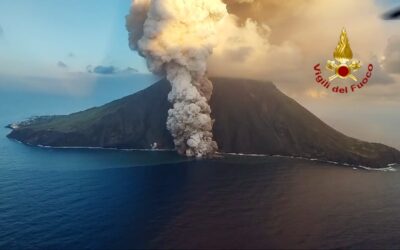 Stromboli, intensa eruzione del vulcano