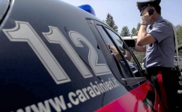 Tragedia sventata, giovane straniera tenta di togliersi la vita: bloccata e salvata