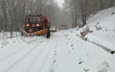Emergenza neve, i mezzi della Città Metropolitana di Messina in azione lungo le strade provinciali nebroidee