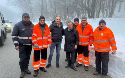 Emergenza neve, in azione i mezzi nelle strade di Caronia, Capizzi, Ucria, Raccuja, Roccella e Floresta