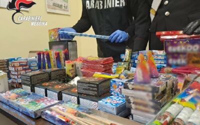 Messina, veicoli per occultare materiale esplodente illegale a Giostra: sequestrati oltre 2.300 artifizi pirotecnici e 34 candelotti artigianali