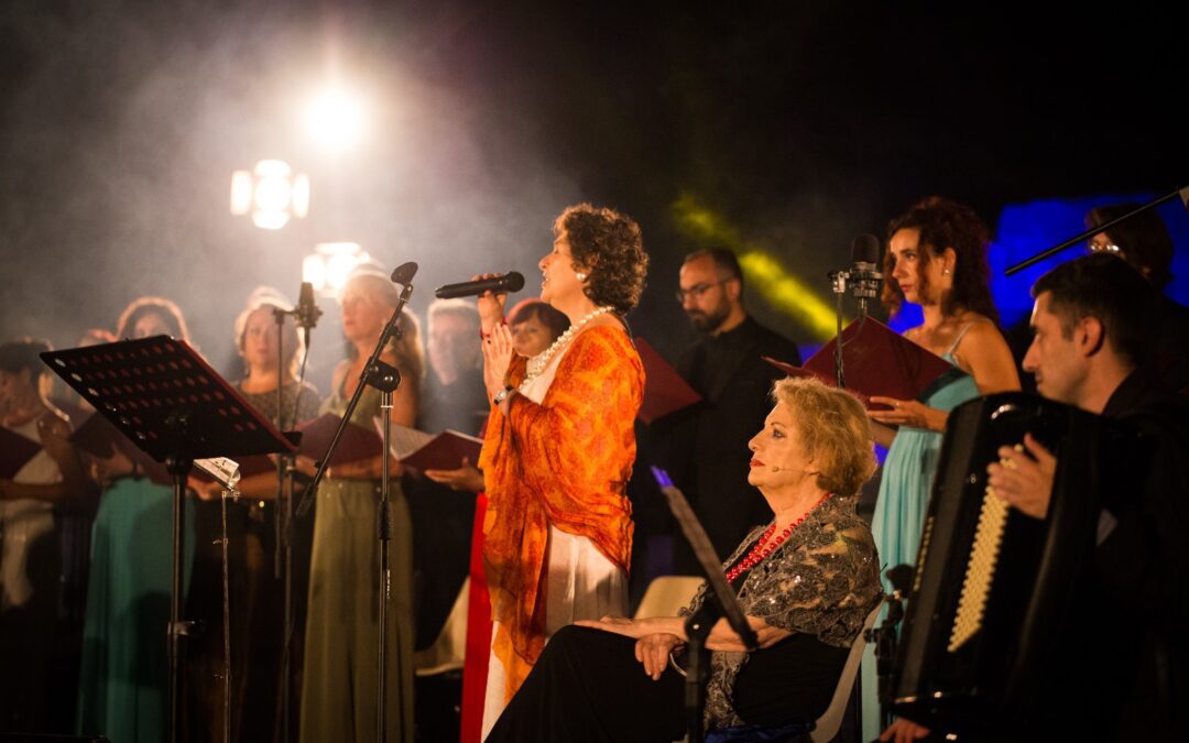 “Da Morricone a Battiato: la ‘cura’ dell’eterno”: concerti di Capodanno al Teatro antico di Taormina e al Teatro greco di Tindari