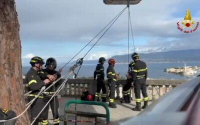 Messina. Cade cellulare a turista al Cristo Re, intervento dei VdF