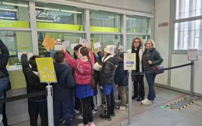 Terme Vigliatore, gli studenti spediscono in ufficio postale le lettere scritte a mano