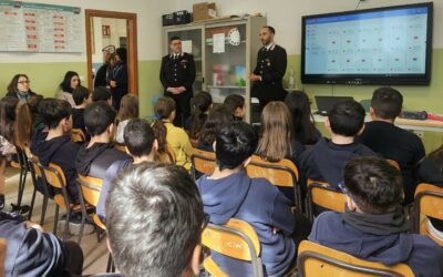 Incontro con circa 300 studenti Istituto Comprensivo “L. Petri” di Santa Teresa di Riva