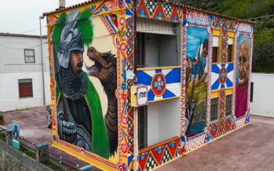 A Oliveri lo straordinario murales del ‘carretto siciliano’ tra cultura e tradizione: opera d’arte di Andrea Sposari donata dal Lido Baiaderà