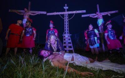 Barcellona PG. La “Passione Vivente – ‘Tutto Appartiene all’Amore'” unisce Nasari e Acquaficarra tra fede ed emozione