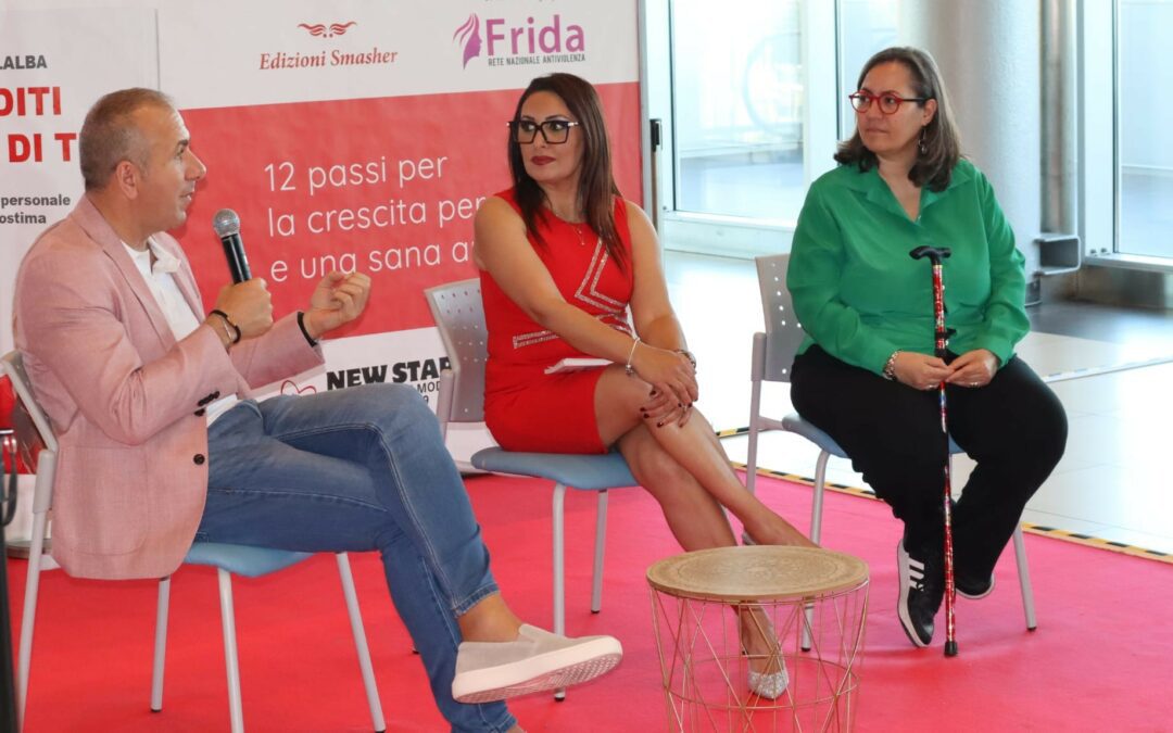 Successo per la presentazione del libro di Carmen Villalba “Prenditi cura di te” al Parco Corolla di Milazzo