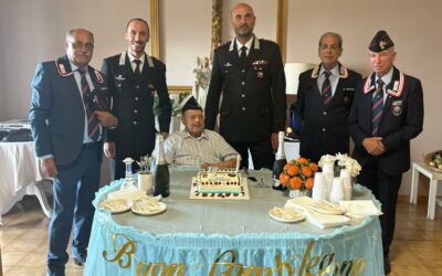 Festa per i 102 anni dell’Appuntato Giacomo Polverino: “Oltre un secolo di fedeltà”