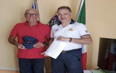 Salva turista in mare, Guardia Costiera elogia gesto del signor Arena